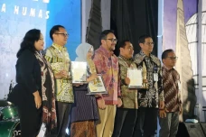 Kemenkominfo Kembali...