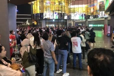 Lagu Indonesia Raya...