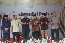 Pengabdian Masyarakat,...