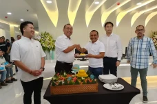 Resmikan Gedung Baru,...