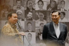 Cerita Luhut di Balik...