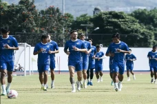 Merajut Asa Menuju Puncak...