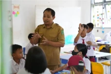 Kritisi Merdeka Belajar...