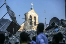Gereja Saint Porphyrius,...