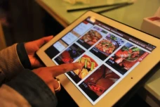 Cara Cek Halal MUI Online,...
