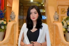 Profil dan Biodata Pratiwi...