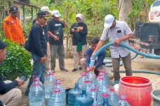 Alumni UNEJ Siap Bantu...
