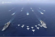 China Unjuk Kekuatan...