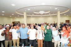 Kunjungi Karimun, Cawagub...