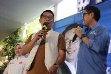 Momen Ridwan Kamil Ngebanyol...