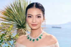 Raline Shah Ungkap Awal...