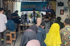 Diskusi Bareng Anak...