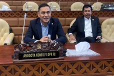 Tinjau Lokasi Tabrakan...