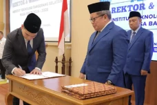 Onno W Purbo Dilantik...