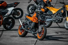 KTM, Husqvarna, dan...