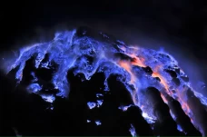 Blue Fire di Dunia Ada...