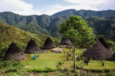 12 Desa Wisata Unik...