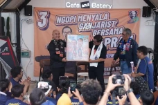 Ganjarist Gaungkan Satu...