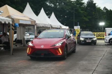 Daftar Lengkap Mobil...