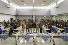 Puluhan Pegawai Perumda...
