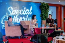 Agung Podomoro Hadirkan...