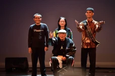 Badan Bahasa Sukses...