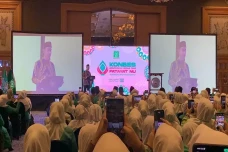 Di Konbes Fatayat NU,...