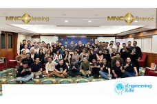MNC Leasing dan MNC...