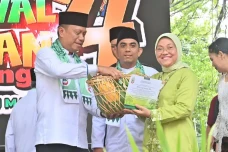 Hadiri Festival Bongsang,...