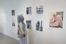 30 Puisi Singkat untuk...