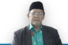 Hukum Mengucapkan Selamat...
