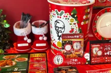 Makan Ayam KFC Jadi...