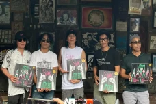 Slank Singgung Rencana...