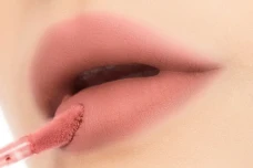 Bibir Sering Kering?...