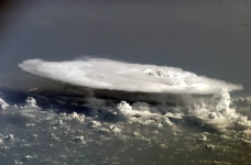 Fenomena Awan Cumulonimbus...