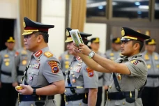 Irjen Pol Gatot Tri...