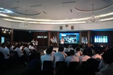 Gelar Town Hall, IDSurvey...
