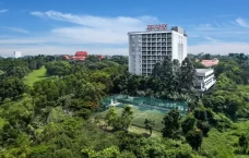 Bisnis Hotel Kian Kompetitif,...
