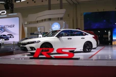 Honda Pertahankan Posisi...