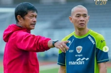 Indra Sjafri Sambut...