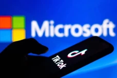 Donald Trump Klaim Microsoft...