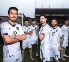 Erspo Rilis Jersey Tandang...