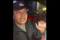 Komplotan Polisi Pemeras...
