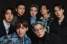 Deretan Idol K-Pop yang...