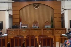Hari Ini 3 Orang Saksi...