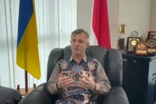 Dubes Ukraina Beri Selamat...