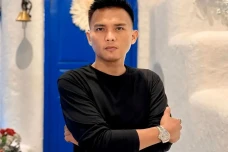 Berapa Biaya Konsultasi...
