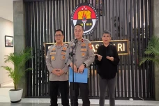 Mabes Polri: Pengganti...