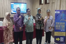 UT Buka Lowongan Rektor,...