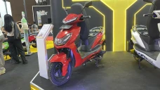 United Avand SL150 Meluncur...
